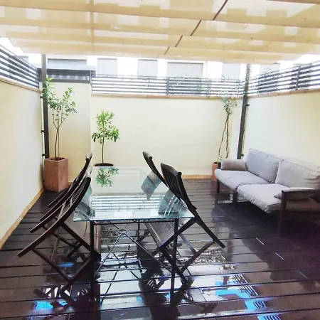 Modern A Centre, Parking Gratis Girona