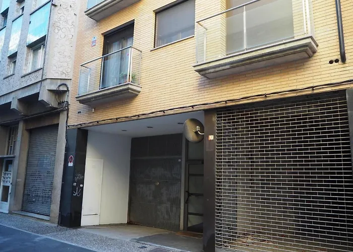 Modern A Centre, Parking Gratis 지로나